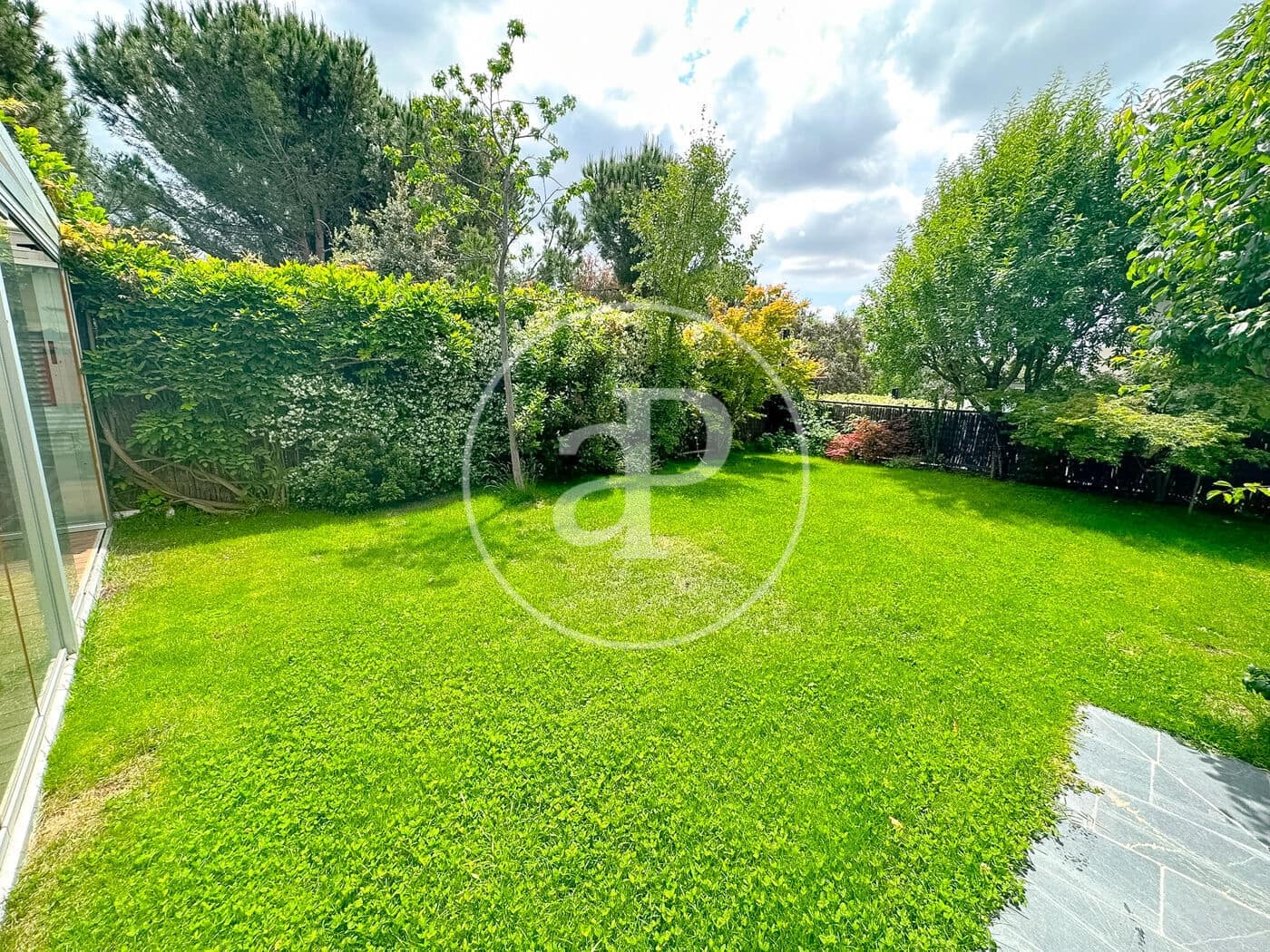 5 soveværelse Villa til salg i Boadilla del Monte med swimmingpool garage - € 1.275.000 (Ref: 10155241)