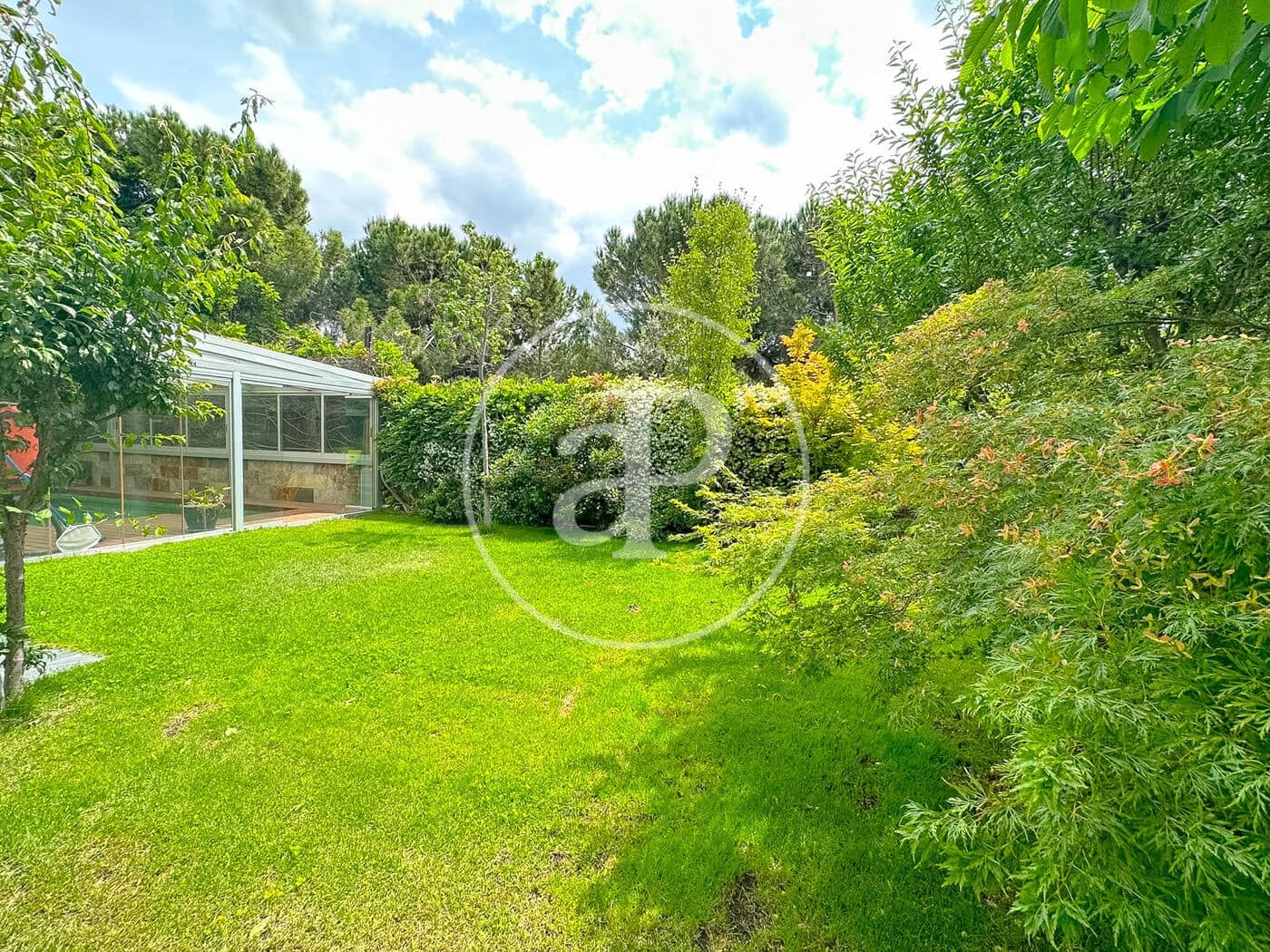 5 soveværelse Villa til salg i Boadilla del Monte med swimmingpool garage - € 1.275.000 (Ref: 10155241)