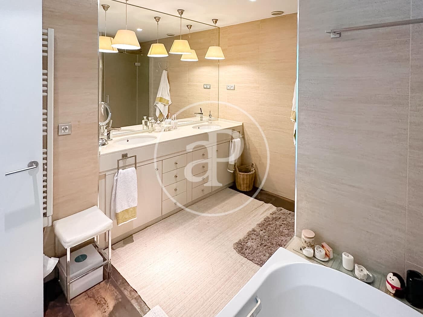 4 soveværelse Villa til salg i Boadilla del Monte med swimmingpool garage - € 1.325.000 (Ref: 10155242)