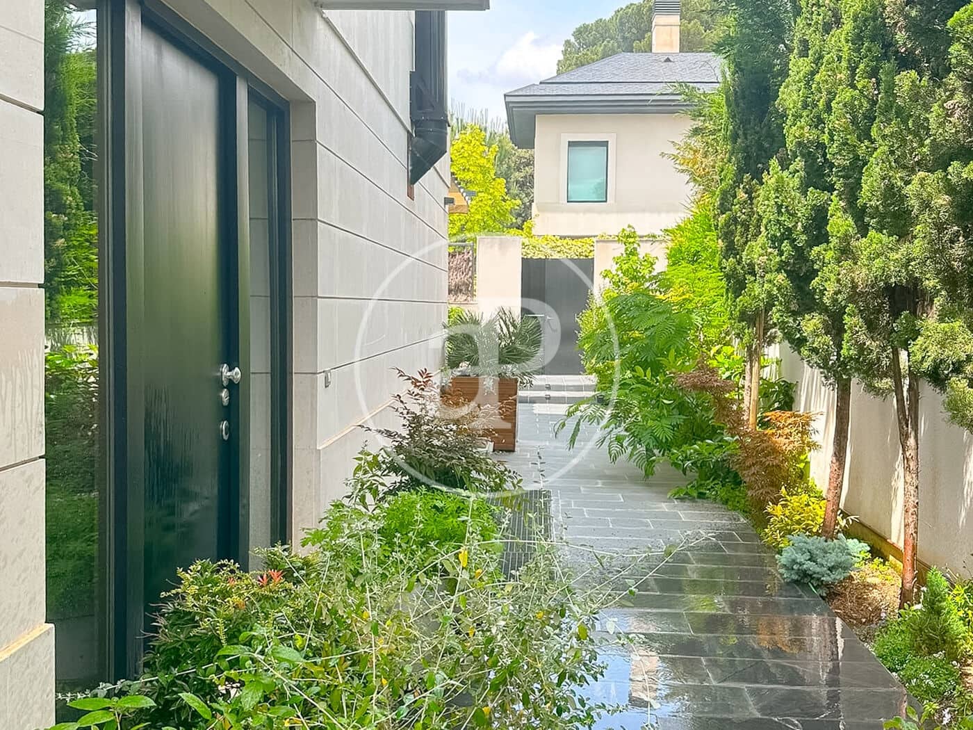 4 soveværelse Villa til salg i Boadilla del Monte med swimmingpool garage - € 1.325.000 (Ref: 10155242)
