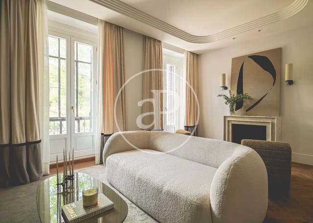 3 soverom Leilighet til salgs i Almagro, Madrid by - € 2 900 000 (Ref: 10155244)
