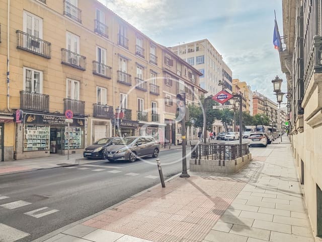 3 camera da letto Appartamento in vendita in Universidad, Madrid città - 1.370.000 € (Rif: 10155246)