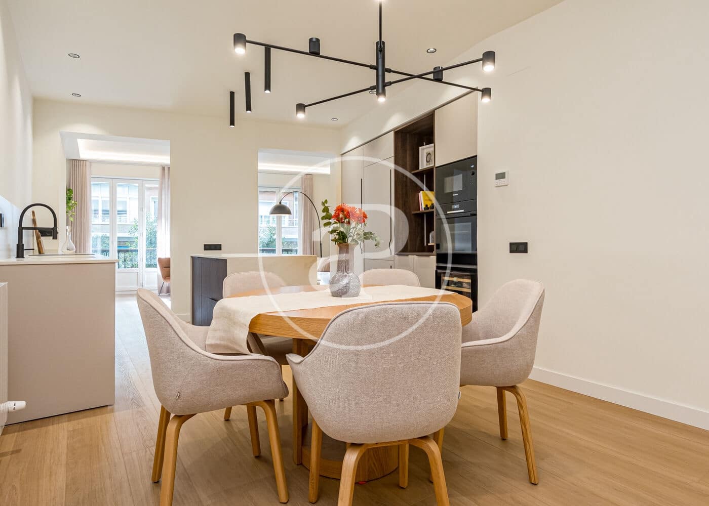 3 bedroom Apartment for sale in Madrid city - € 1,370,000 (Ref: 10155246)
