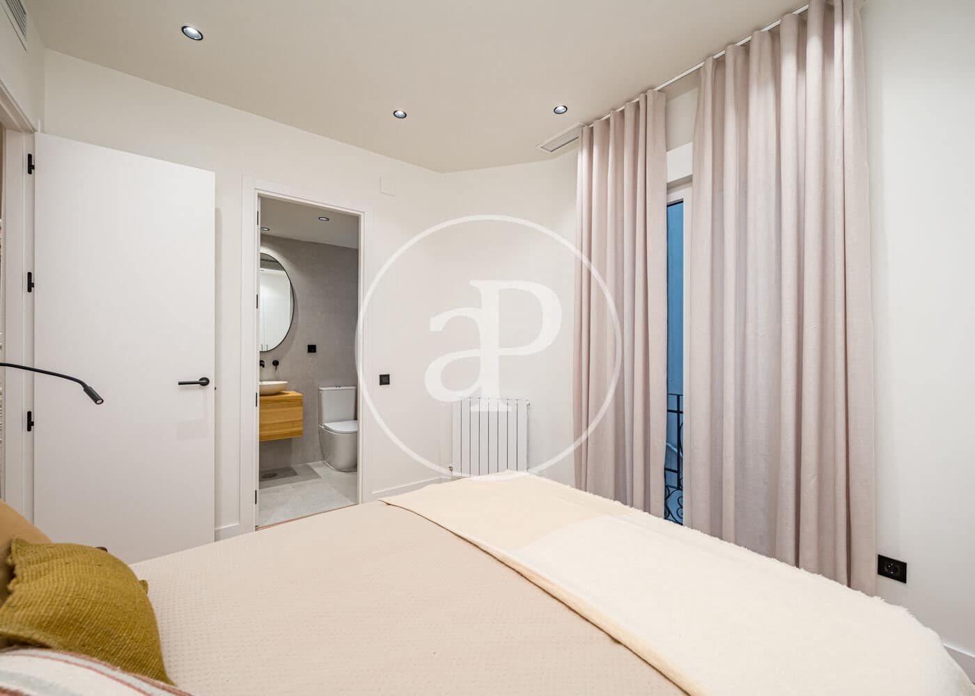 3 bedroom Apartment for sale in Madrid city - € 1,370,000 (Ref: 10155246)