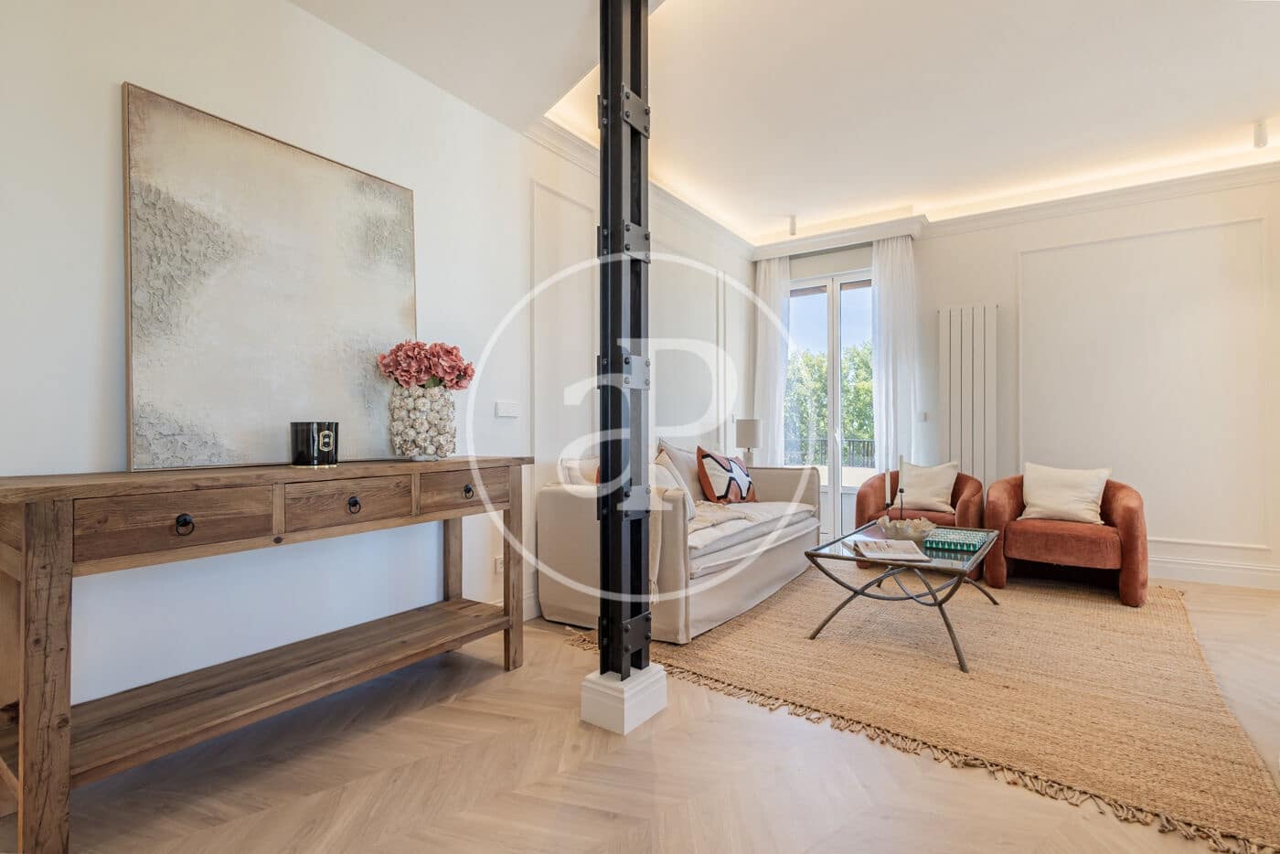 Apartamento de 3 habitaciones en Madrid ciudad en venta - 2.950.000 € (Ref: 10157694)