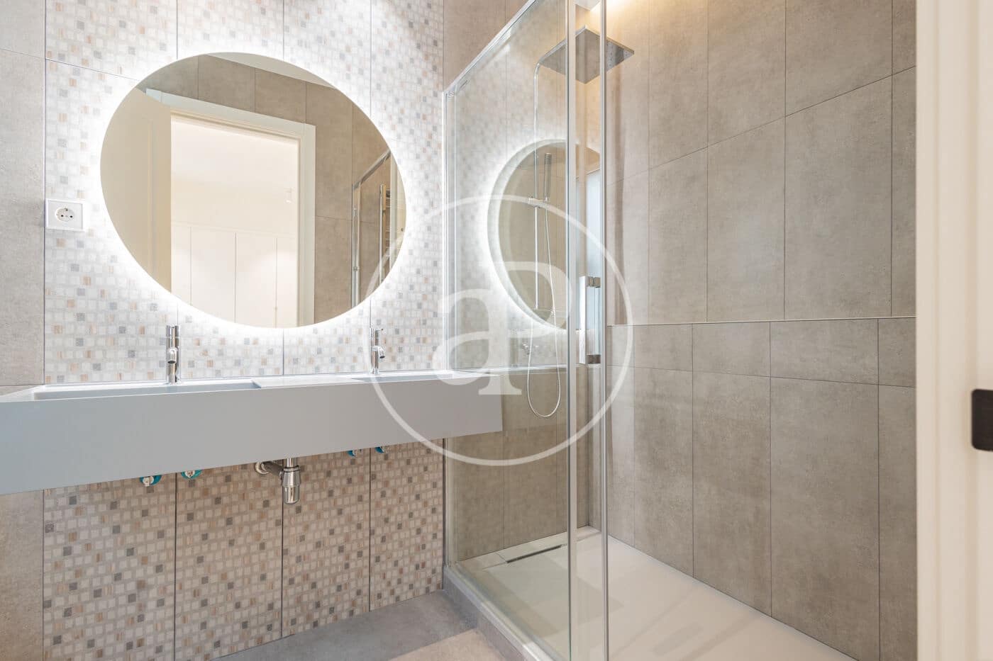 Apartamento de 3 habitaciones en Madrid ciudad en venta - 2.950.000 € (Ref: 10157694)