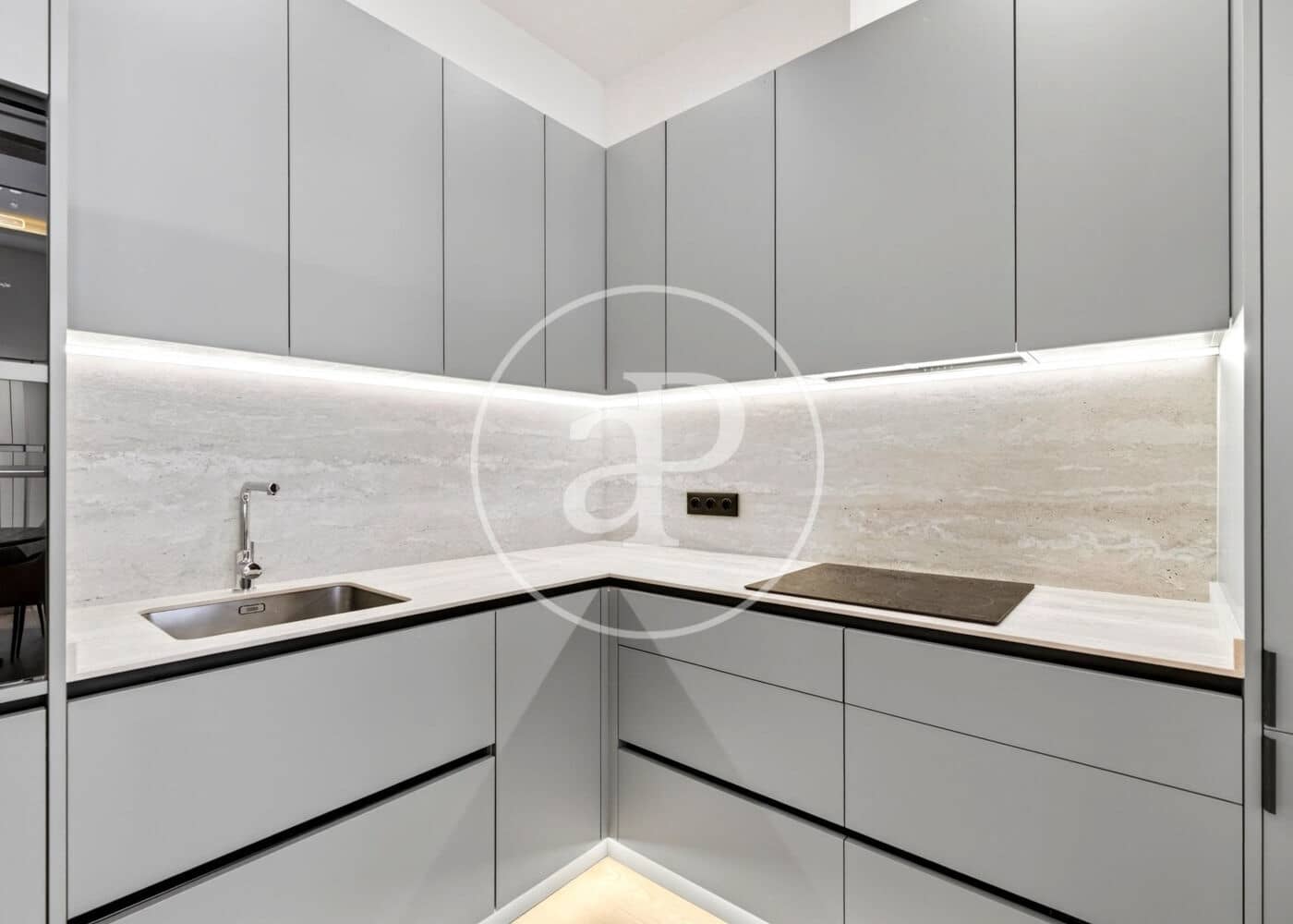 3 soverom Leilighet til salgs i Madrid by - € 1 095 000 (Ref: 10157695)