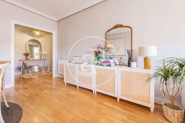 3 slaapkamer Appartement te koop in Costillares, Madrid stad met zwembad garage - € 860.000 (Ref: 10157699)