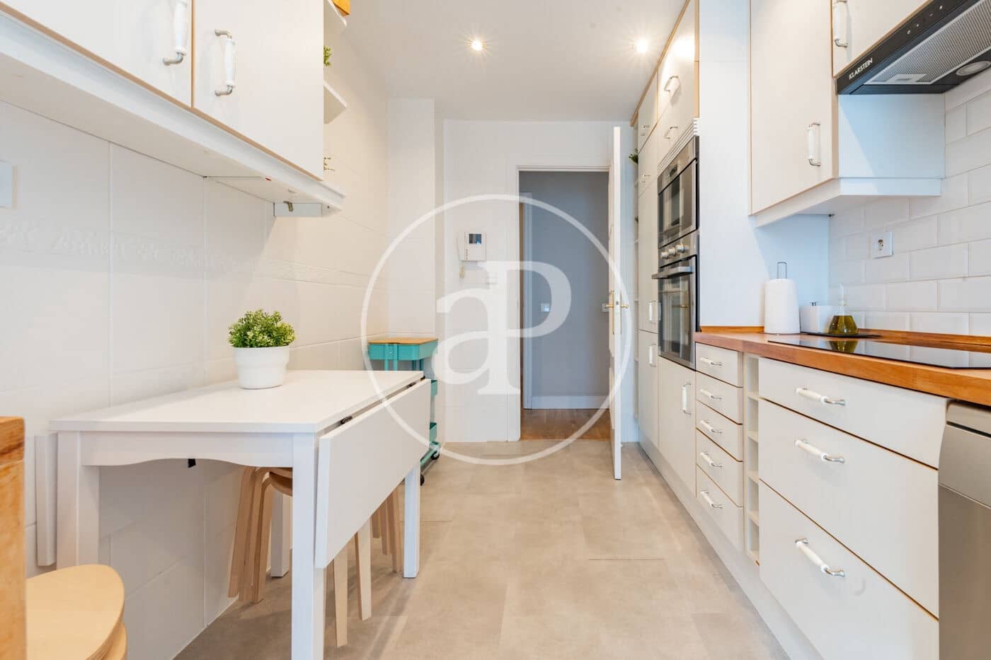 3 slaapkamer Appartement te koop in Madrid stad met zwembad garage - € 860.000 (Ref: 10157699)