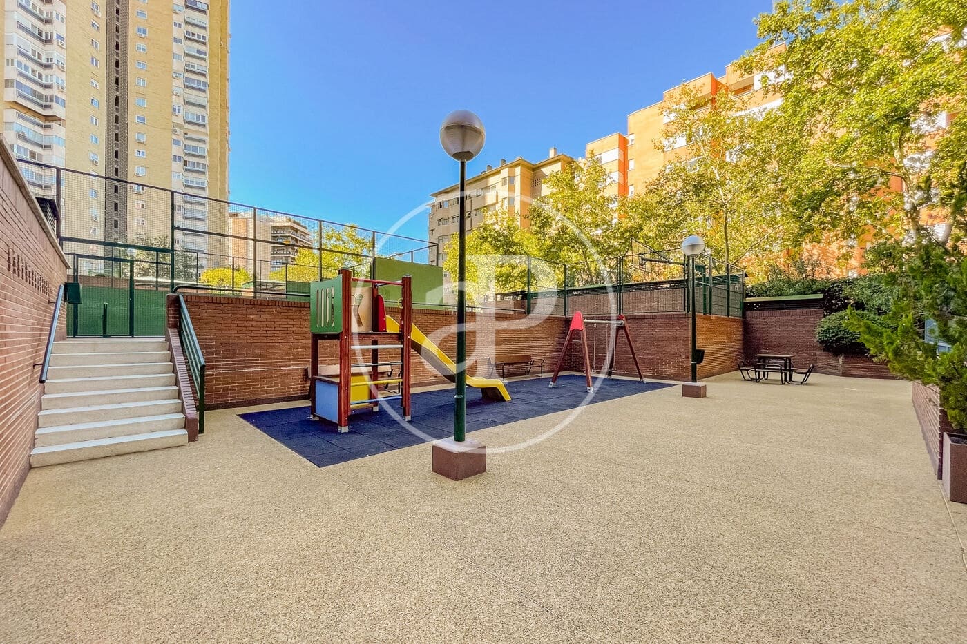 3 slaapkamer Appartement te koop in Madrid stad met zwembad garage - € 860.000 (Ref: 10157699)