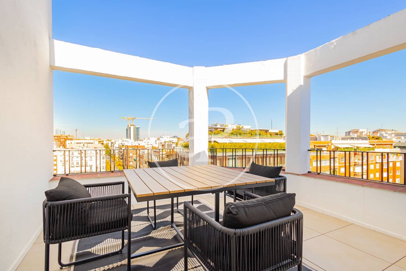 1 soverom Penthouse til salgs i Madrid by - € 1 915 000 (Ref: 10157700)