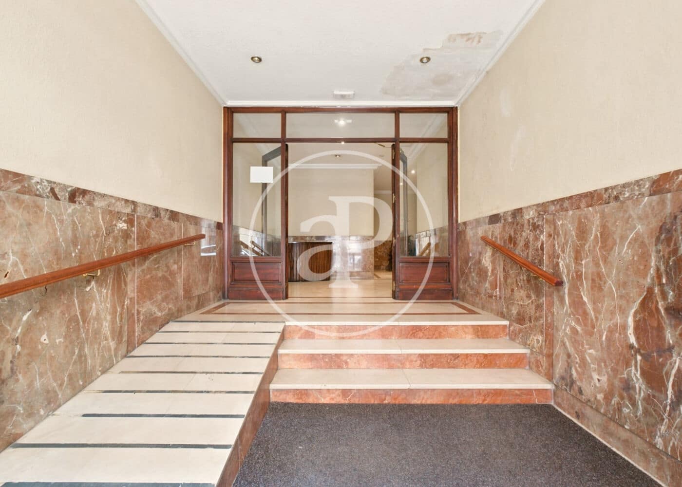 3 sovrum Lägenhet till salu i Madrid stad med garage - 623 000 € (Ref: 10159575)