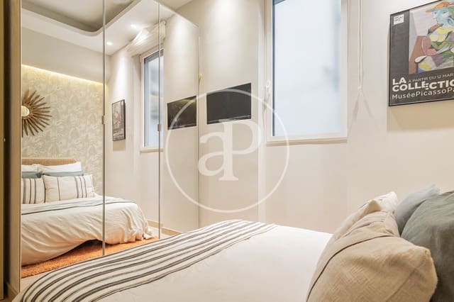 2 soveværelse Lejlighed til salg i Cuatro Caminos, Madrid by - € 387.500 (Ref: 10159578)