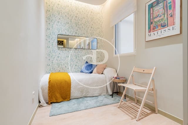 2 soveværelse Lejlighed til salg i Cuatro Caminos, Madrid by - € 387.500 (Ref: 10159578)