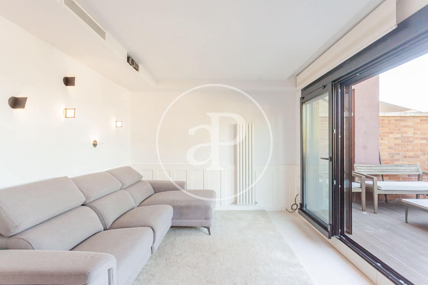 2 Zimmer Apartment zu verkaufen in Madrid Stadt mit Pool Garage - 765.000 € (Ref: 10159581)