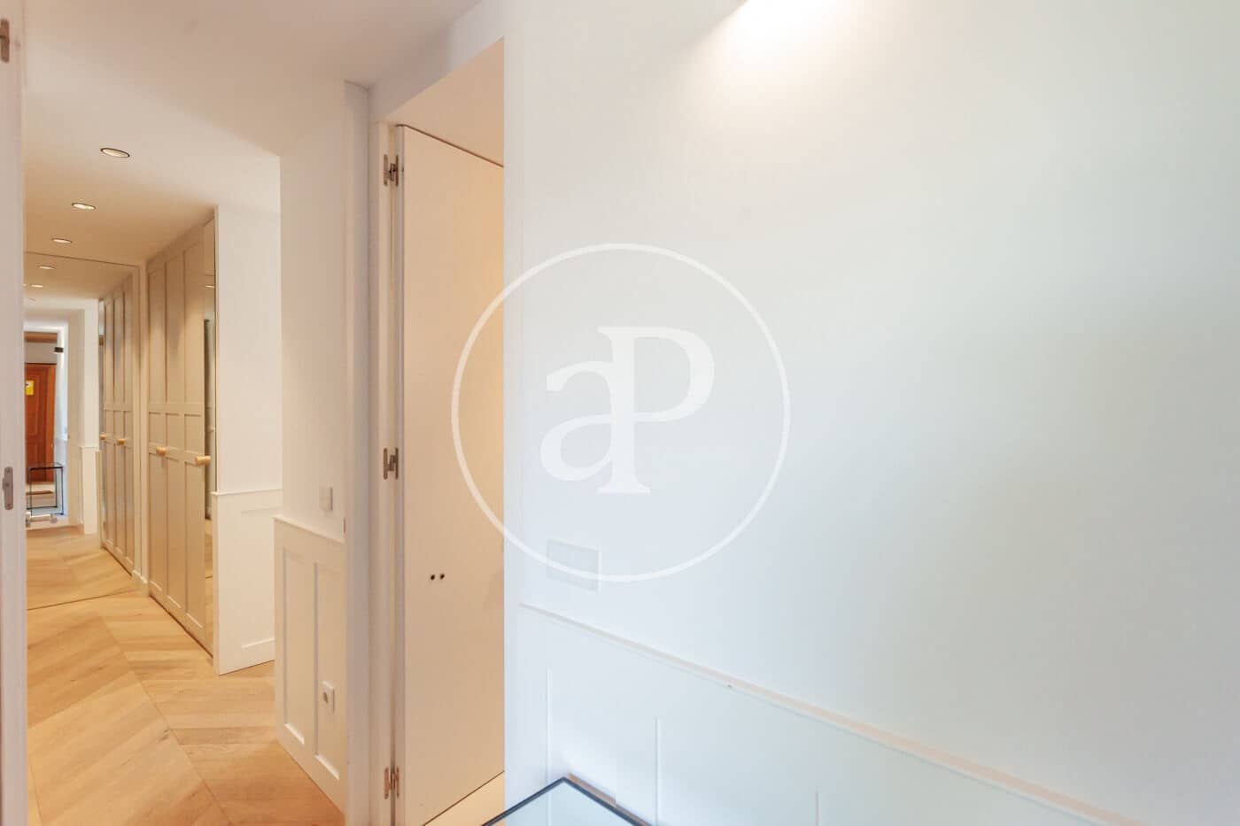 2 Zimmer Apartment zu verkaufen in Madrid Stadt mit Pool Garage - 765.000 € (Ref: 10159581)
