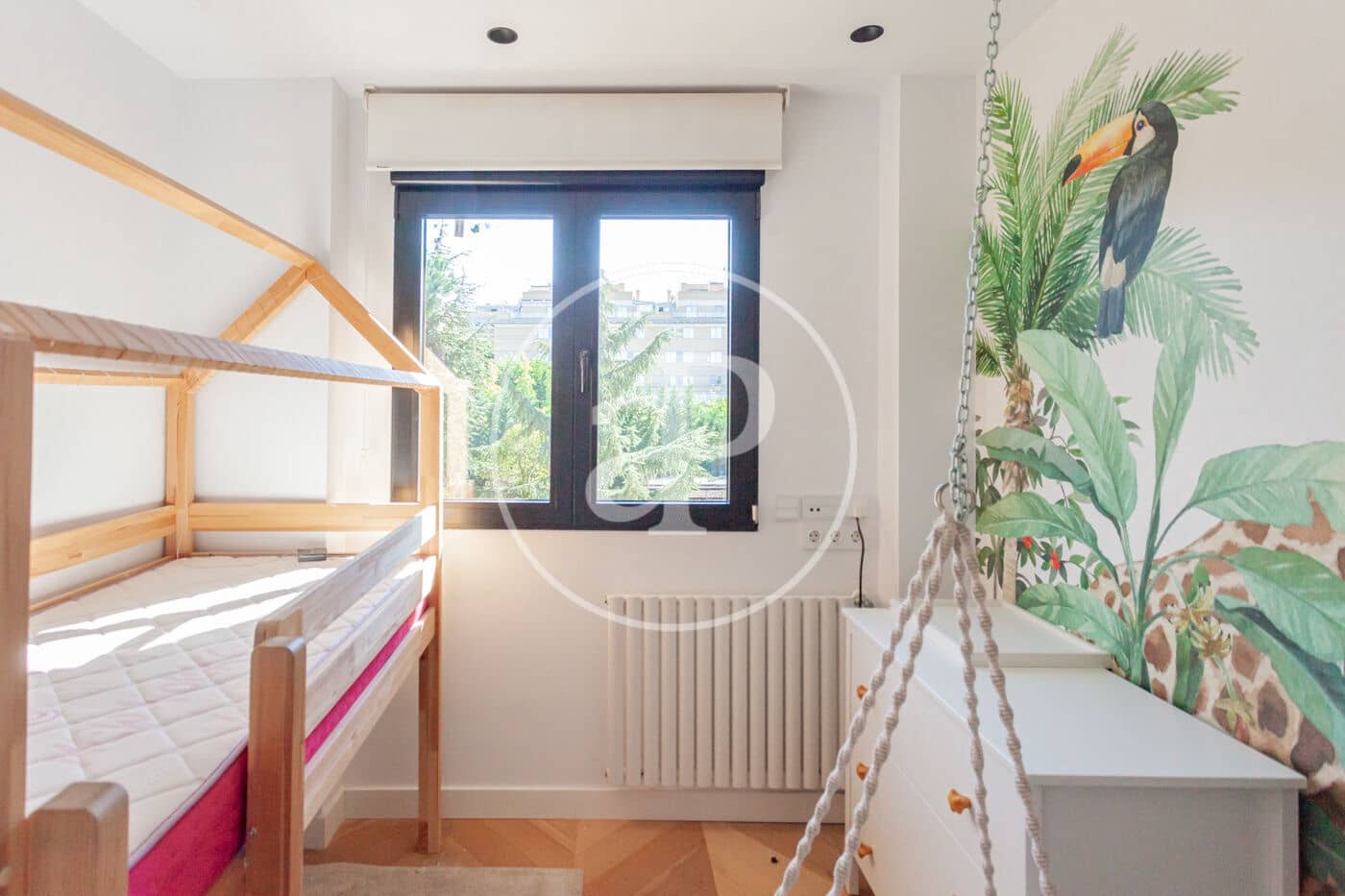 2 Zimmer Apartment zu verkaufen in Madrid Stadt mit Pool Garage - 765.000 € (Ref: 10159581)