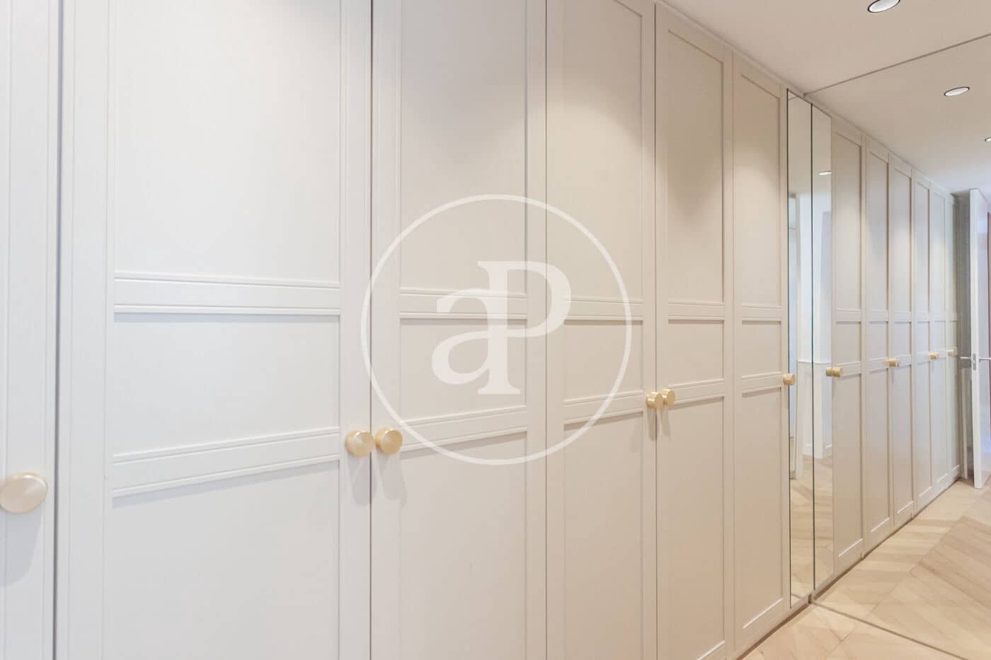2 Zimmer Apartment zu verkaufen in Madrid Stadt mit Pool Garage - 765.000 € (Ref: 10159581)