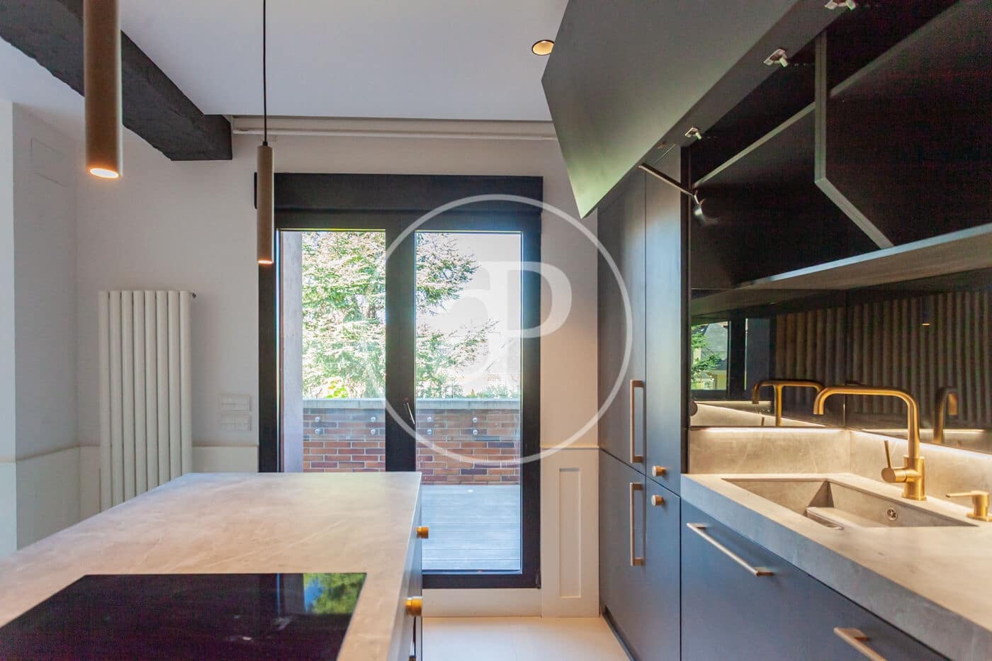 2 Zimmer Apartment zu verkaufen in Madrid Stadt mit Pool Garage - 765.000 € (Ref: 10159581)