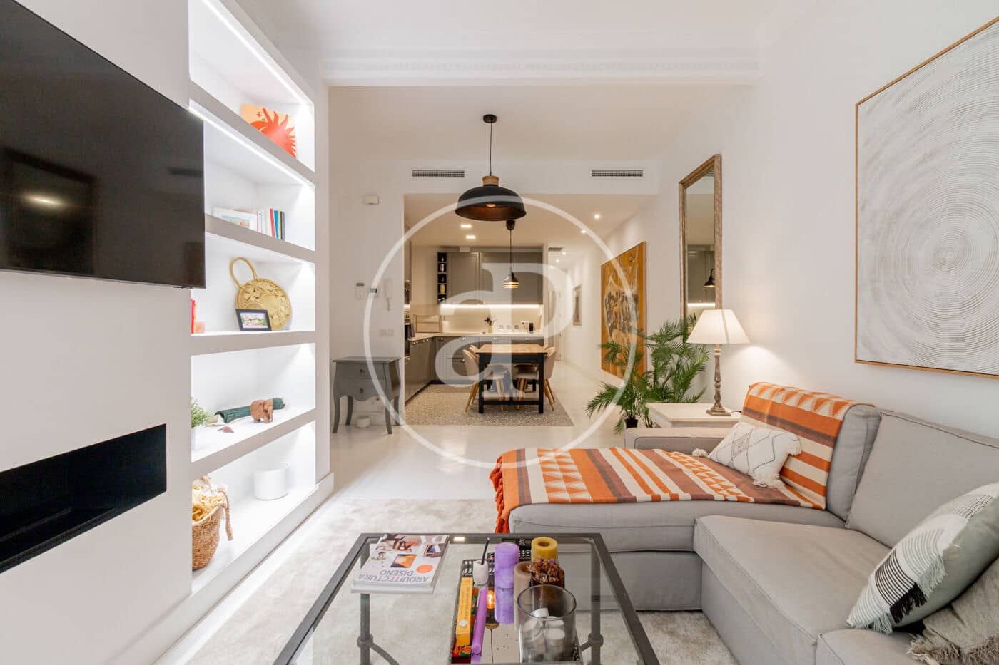 2 soveværelse Lejlighed til leje i Madrid by - € 4.100 (Ref: 10159582)