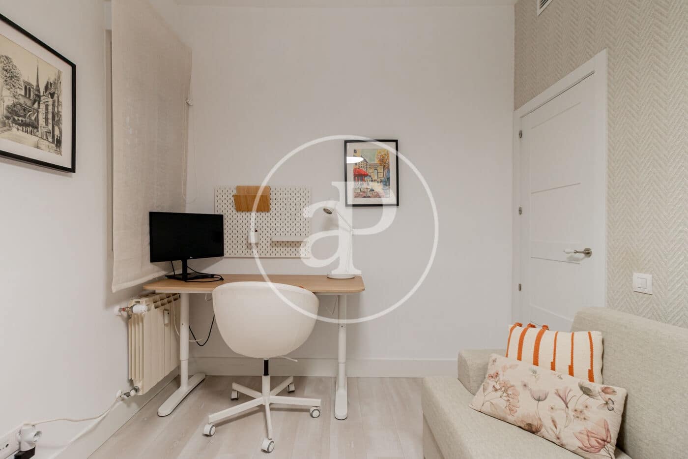 2 soveværelse Lejlighed til leje i Madrid by - € 4.100 (Ref: 10159582)