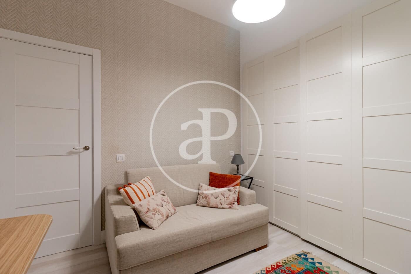 2 soveværelse Lejlighed til leje i Madrid by - € 4.100 (Ref: 10159582)