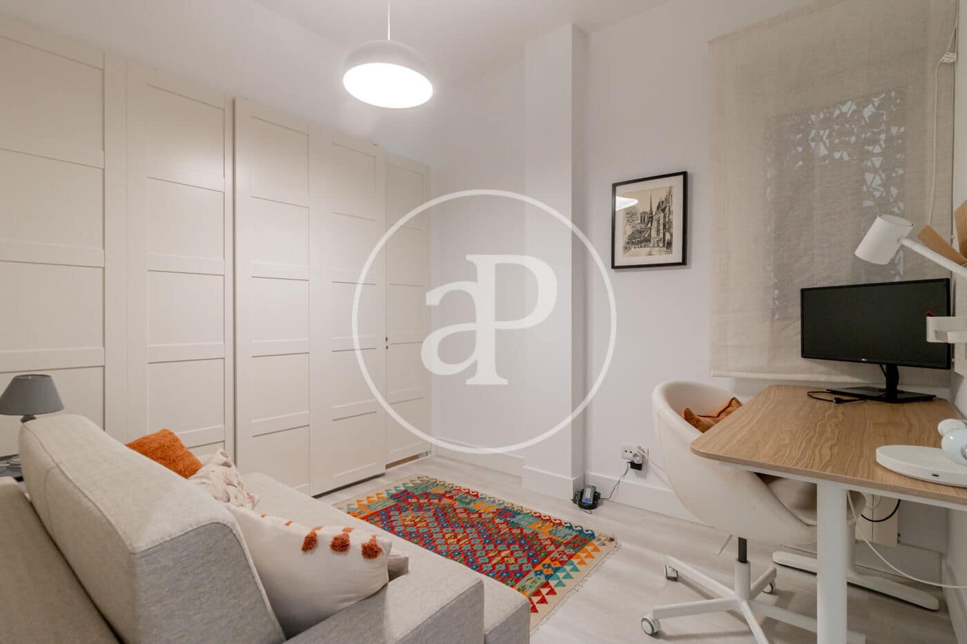 2 soveværelse Lejlighed til leje i Madrid by - € 4.100 (Ref: 10159582)
