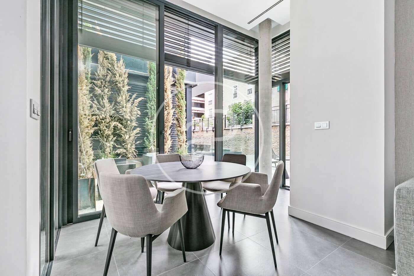 2 soverom Leilighet til leie i Madrid by - € 7 100 (Ref: 10159583)