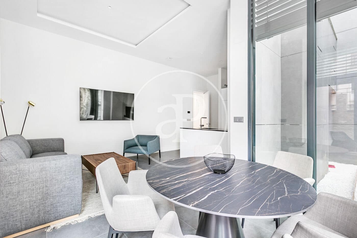 2 soverom Leilighet til leie i Madrid by - € 7 100 (Ref: 10159583)