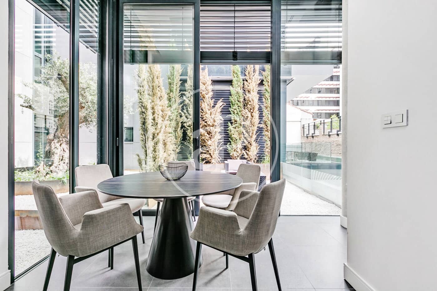 2 soverom Leilighet til leie i Madrid by - € 7 100 (Ref: 10159583)