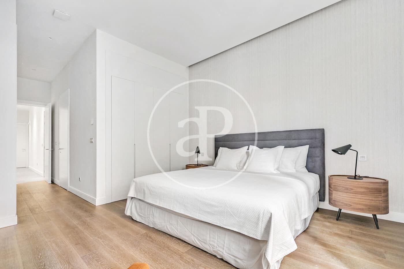2 soverom Leilighet til leie i Madrid by - € 7 100 (Ref: 10159583)