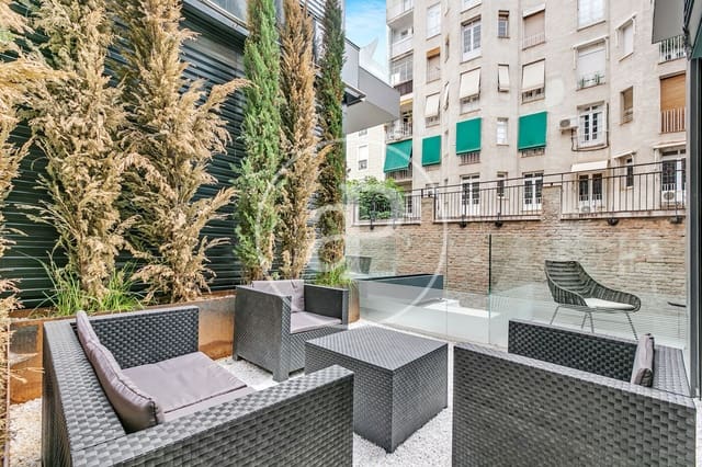 2 soveværelse Lejlighed til leje i Castellana, Madrid by - € 7.100 (Ref: 10159583)