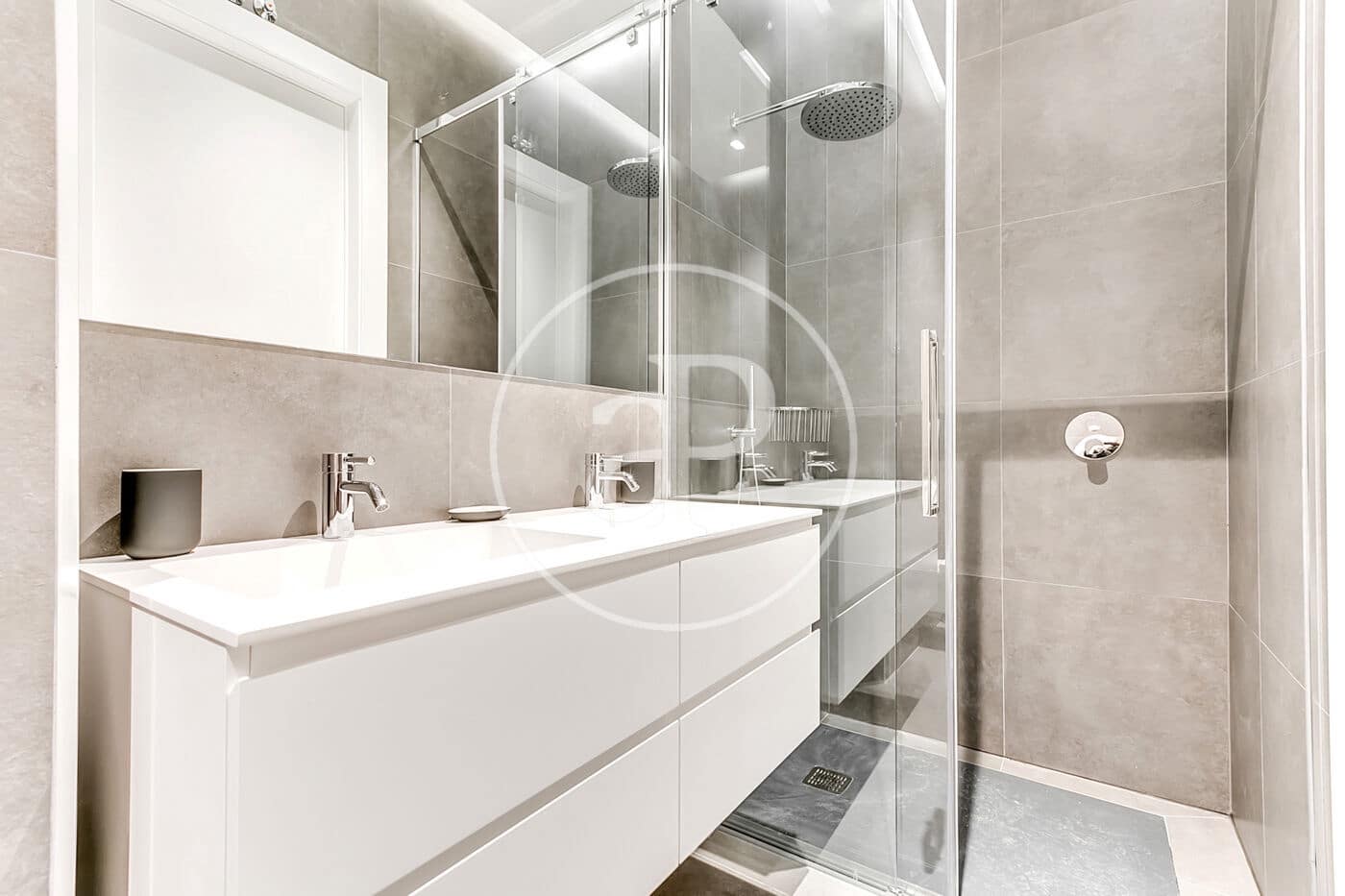 1 soverom Leilighet til leie i Madrid by - € 4 700 (Ref: 10159584)