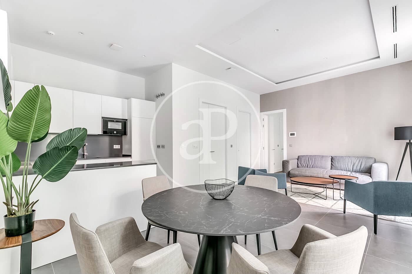 1 soverom Leilighet til leie i Madrid by - € 4 700 (Ref: 10159584)