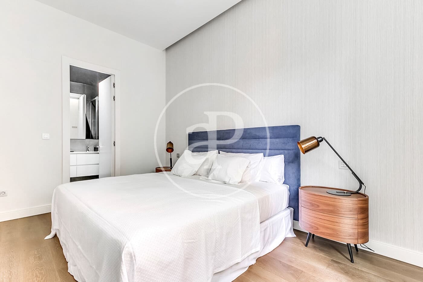1 soverom Leilighet til leie i Madrid by - € 4 700 (Ref: 10159584)