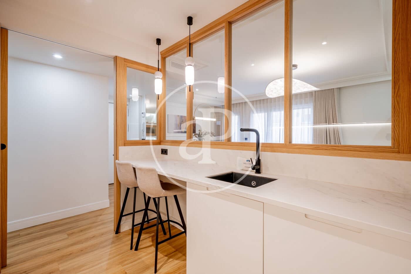 Appartement de 2 chambres à louer à Madrid ville - 4 500 € (Ref: 10159585)