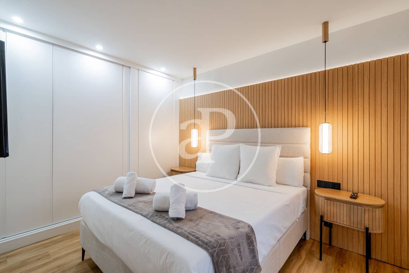 Appartement de 2 chambres à louer à Madrid ville - 4 500 € (Ref: 10159585)