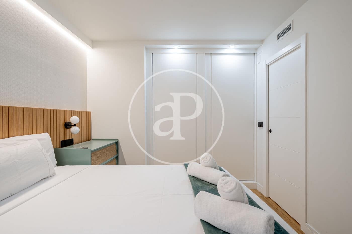 Appartement de 2 chambres à louer à Madrid ville - 4 500 € (Ref: 10159585)