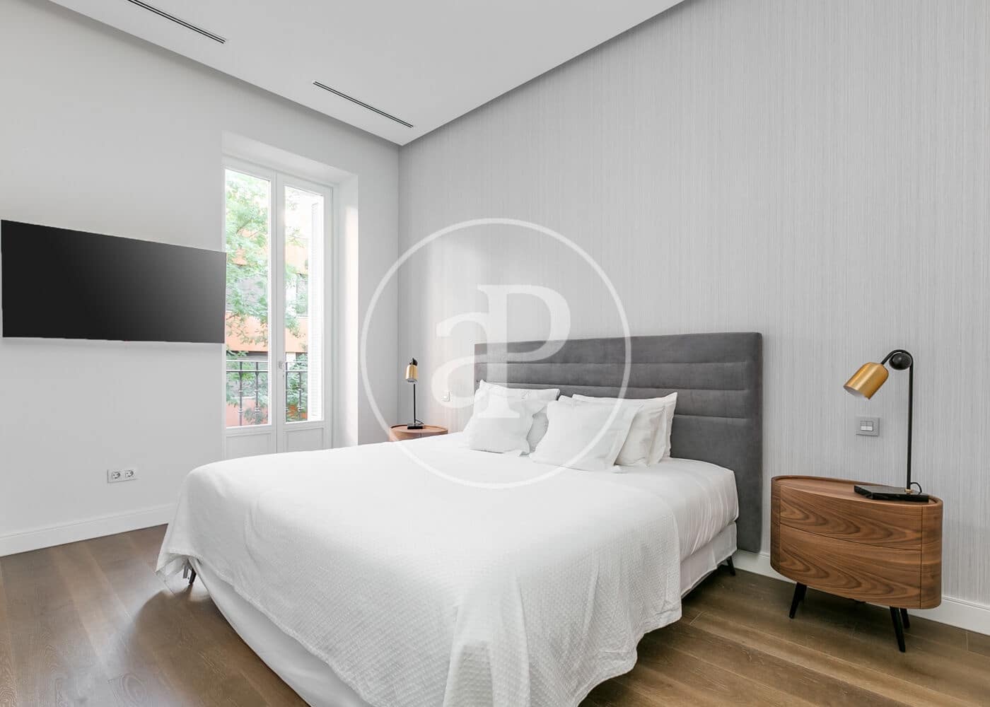 1 soveværelse Lejlighed til leje i Madrid by - € 4.800 (Ref: 10159586)