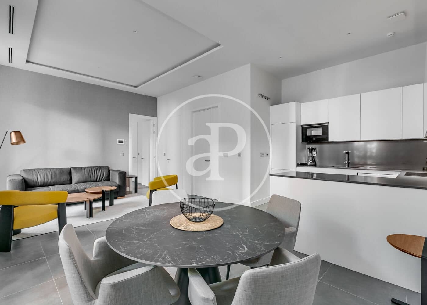 1 soveværelse Lejlighed til leje i Madrid by - € 4.800 (Ref: 10159586)