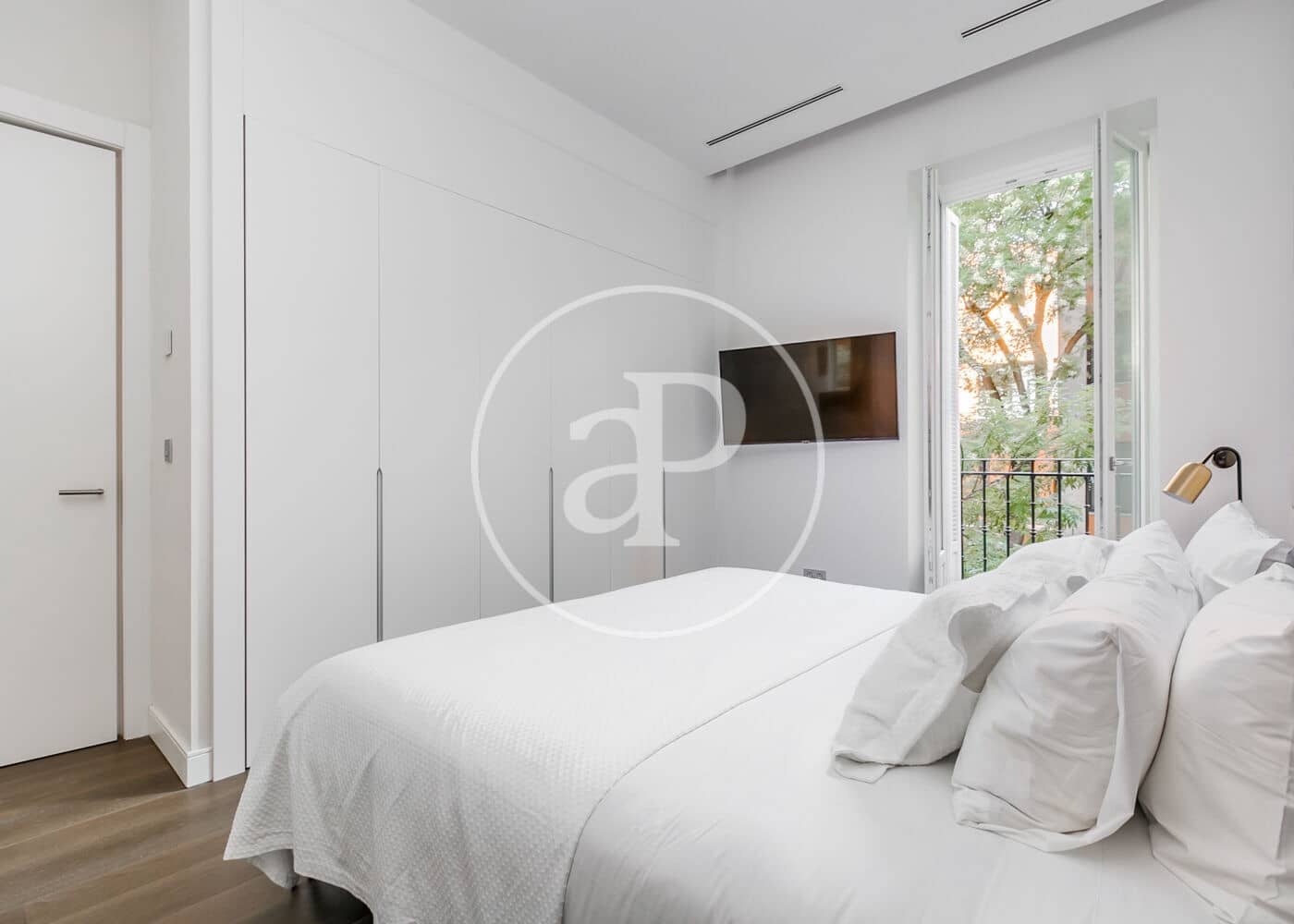 1 soveværelse Lejlighed til leje i Madrid by - € 4.800 (Ref: 10159586)