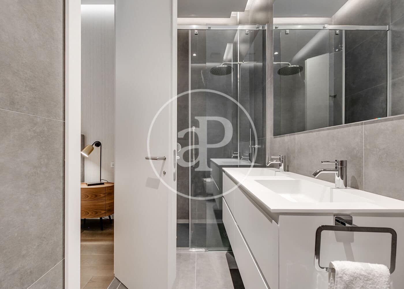 1 soveværelse Lejlighed til leje i Madrid by - € 4.800 (Ref: 10159586)