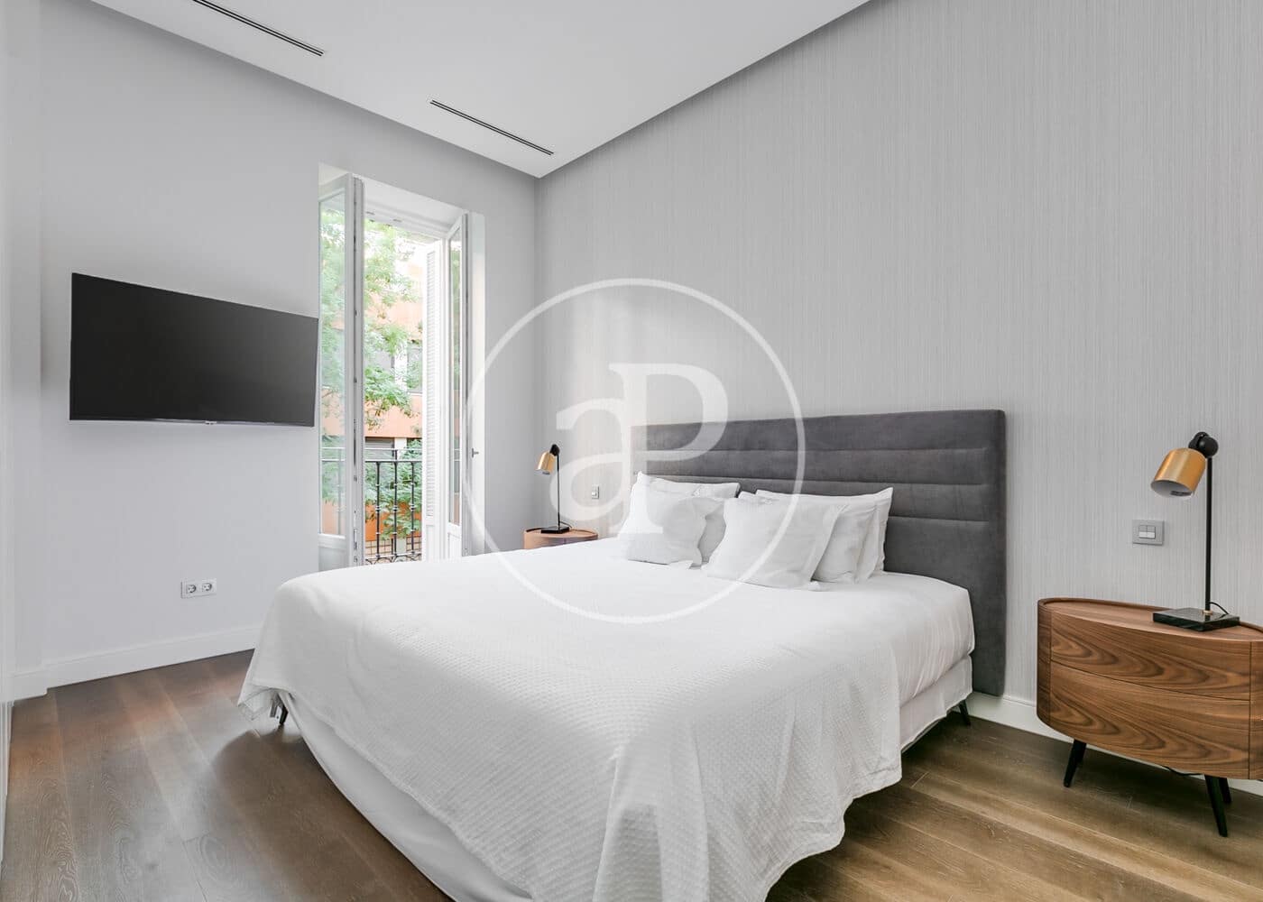 1 soveværelse Lejlighed til leje i Madrid by - € 4.800 (Ref: 10159586)