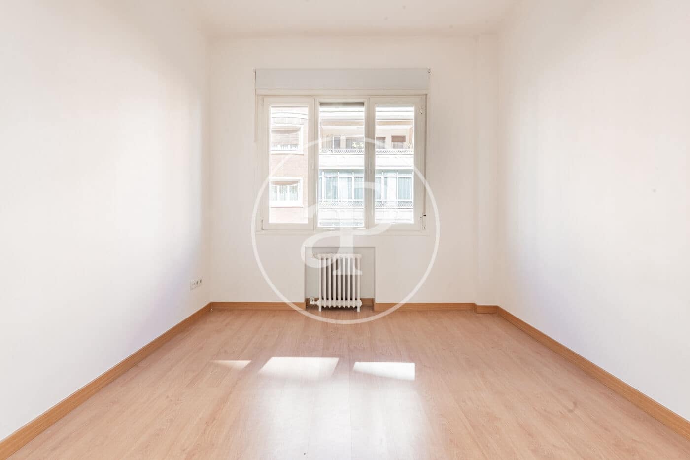 4 bedroom Apartment for rent in Madrid city - € 3,300 (Ref: 10161482)