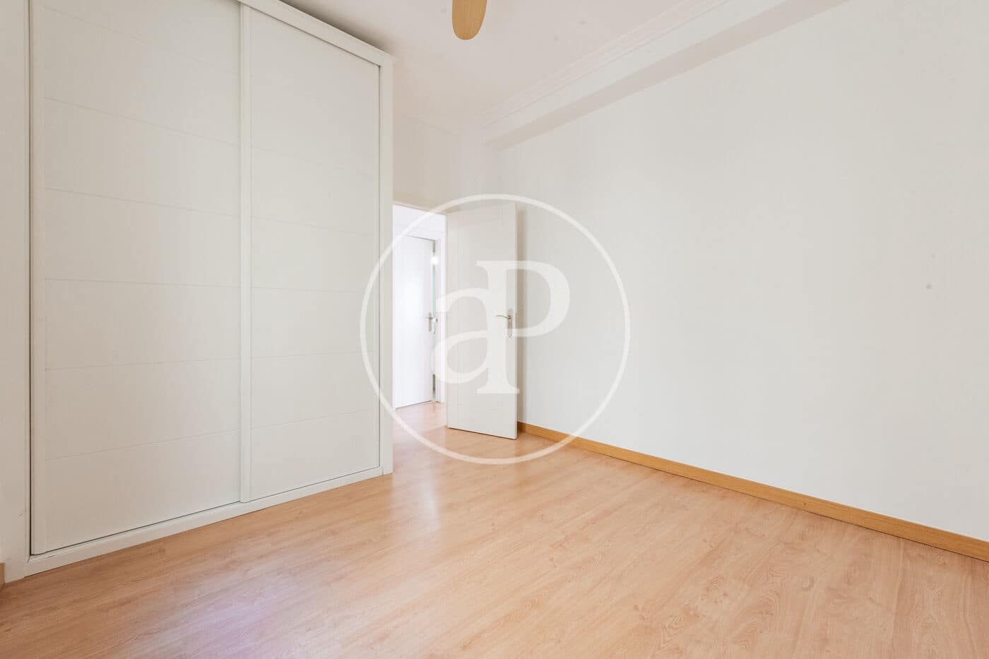 4 bedroom Apartment for rent in Madrid city - € 3,300 (Ref: 10161482)
