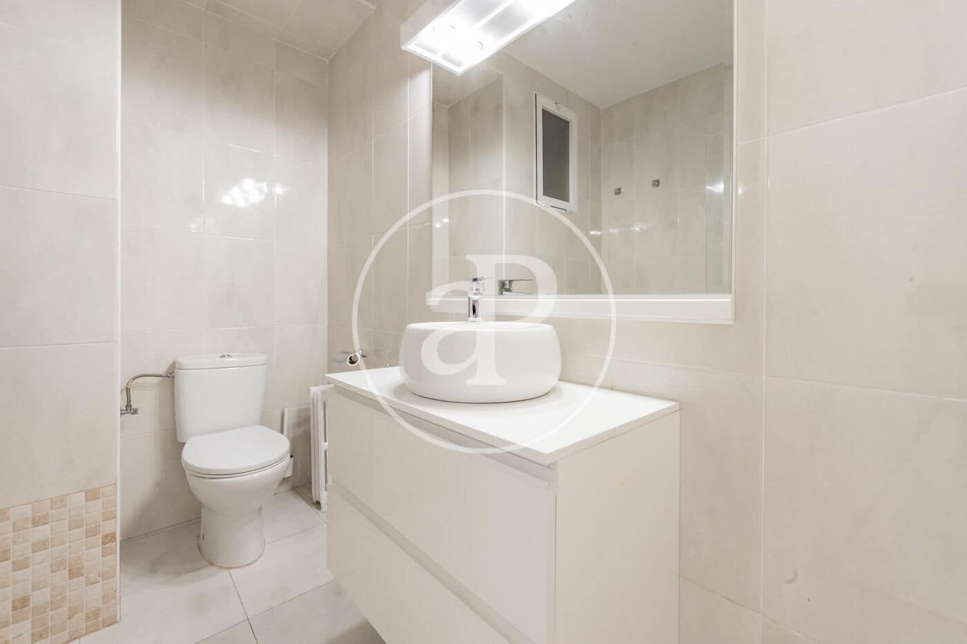 4 bedroom Apartment for rent in Madrid city - € 3,300 (Ref: 10161482)