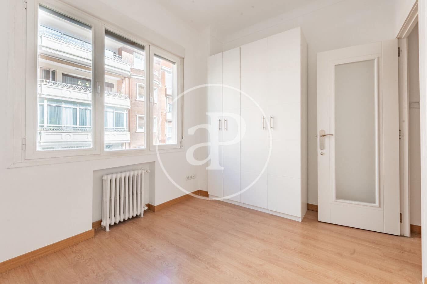 4 bedroom Apartment for rent in Madrid city - € 3,300 (Ref: 10161482)