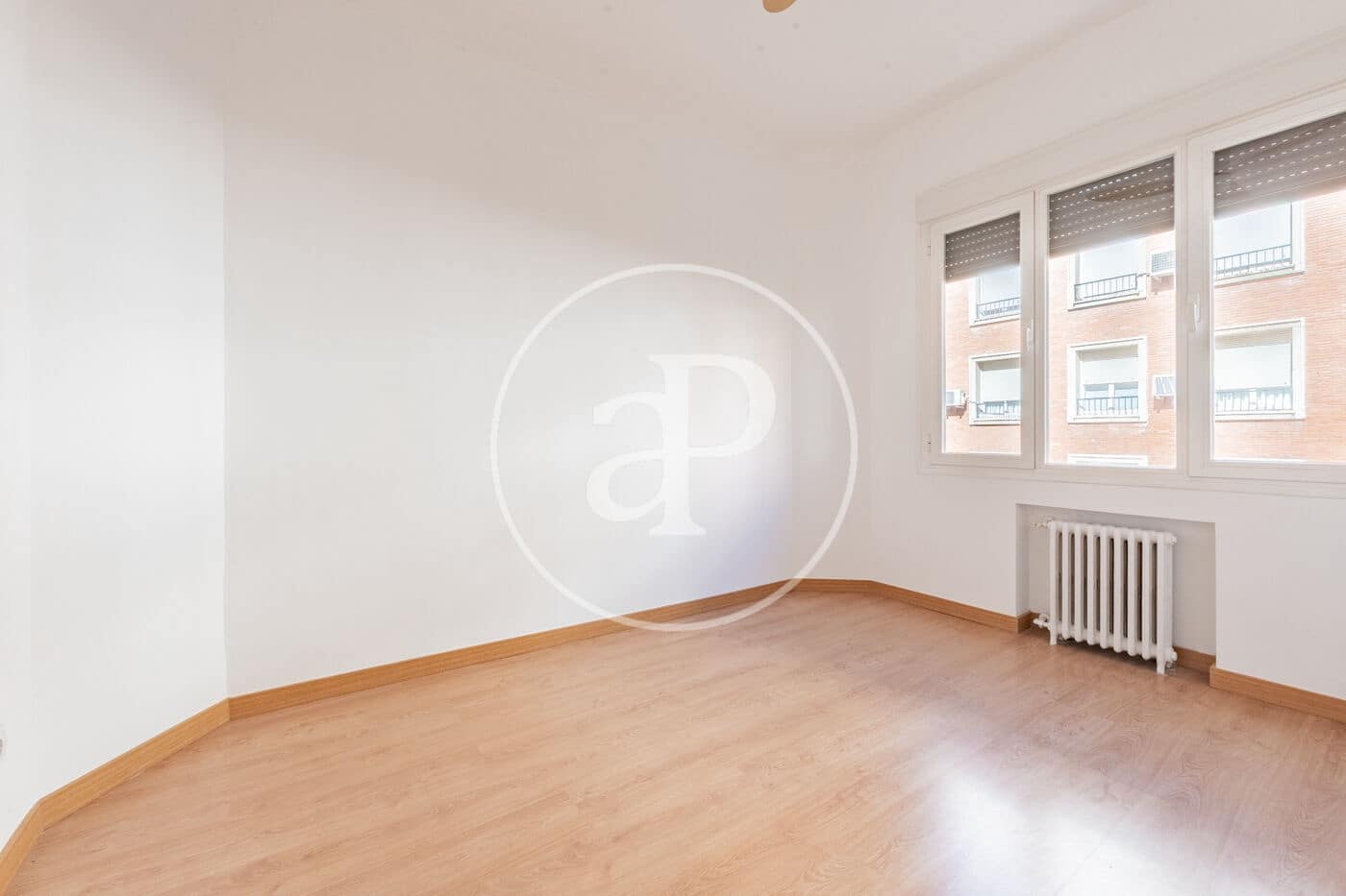 4 bedroom Apartment for rent in Madrid city - € 3,300 (Ref: 10161482)