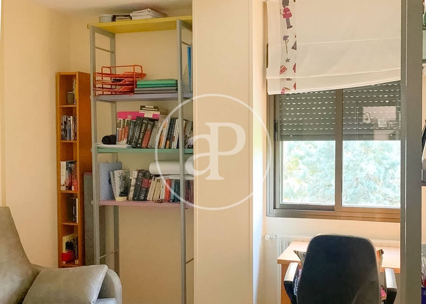 Apartamento de 4 habitaciones en Madrid ciudad en venta con piscina garaje - 850.000 € (Ref: 10161484)