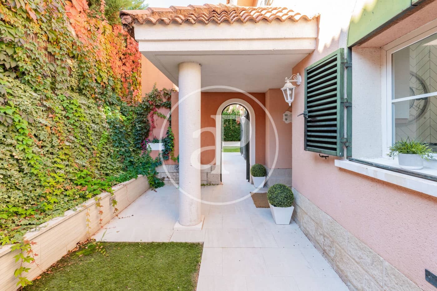 5 sypialnia Willa na sprzedaż w San Agustin del Guadalix z basenem - 725 000 € (Ref: 10161485)
